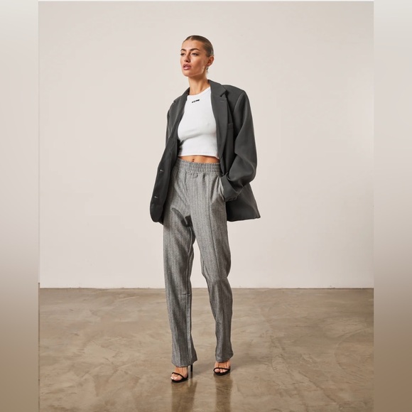 PINSTRIPE SMART ZIP HEM TAILORED TROUSER - The Couture Club - Picture 2 of 5